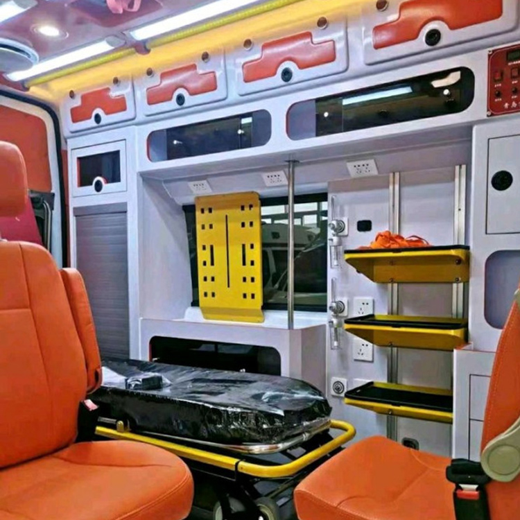 石狮长途救护车护送病人租赁价格